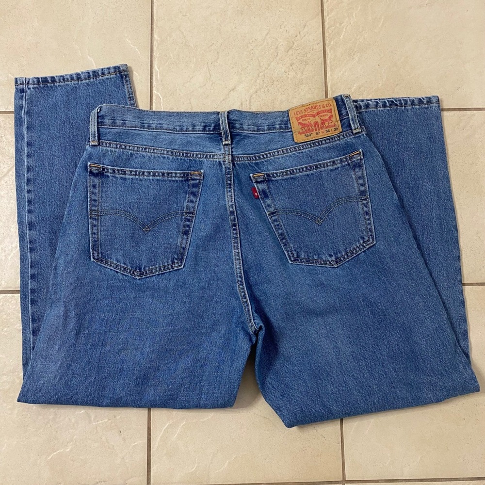 Levi Strauss 550 Mens Jeans W36 L32 Relaxed Fit Blue Denim - Picture 6 of 8
